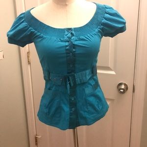 🎉 3 for $20 sale - Guess women's Top